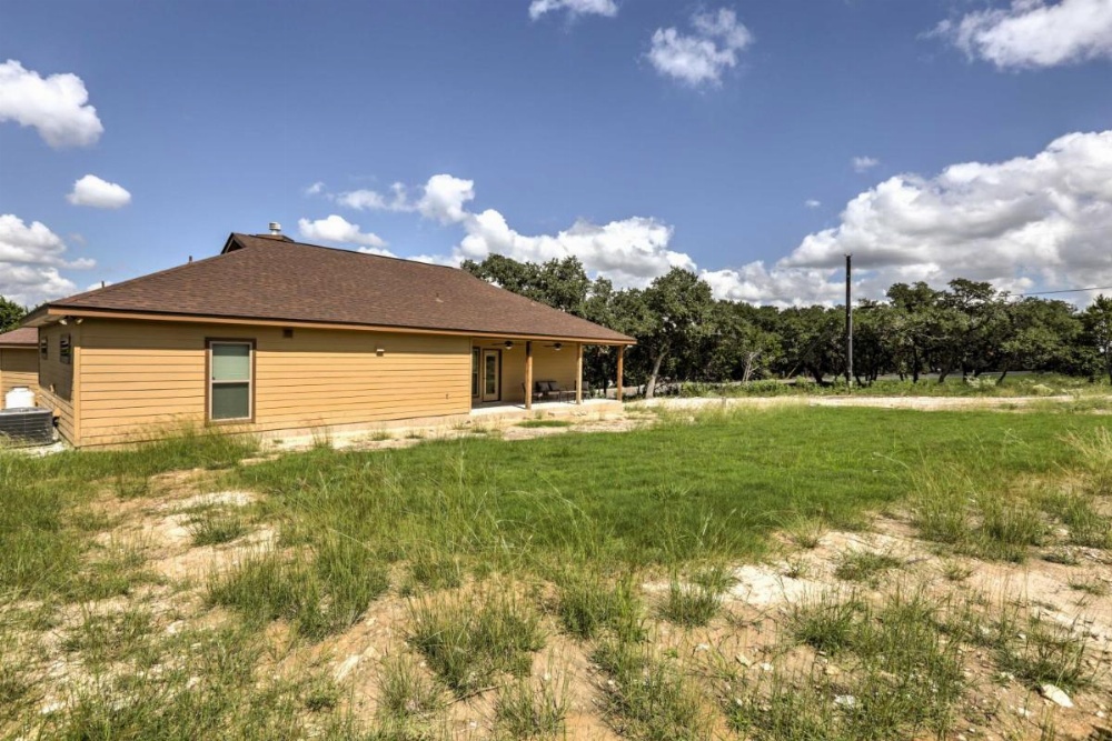 Beautiful Canyon Lake Home with Patio, 1 Mi Boat Ramp Image 16
