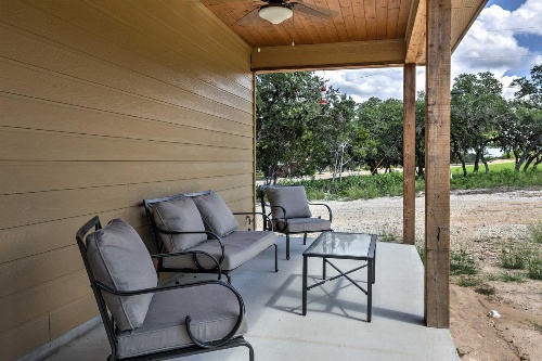 Beautiful Canyon Lake Home with Patio, 1 Mi Boat Ramp image 2